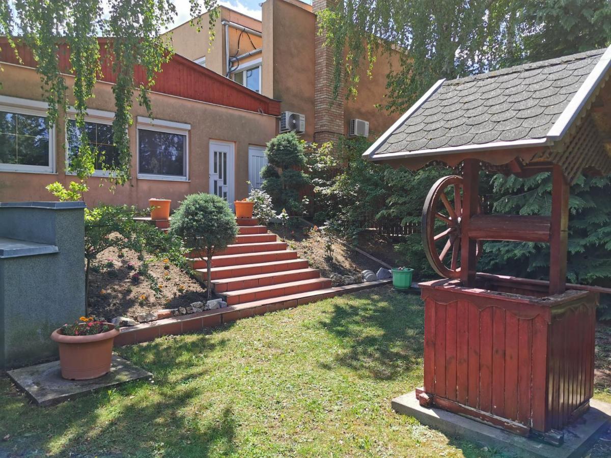 Frank Vendégház Veszpramvarsany Exterior foto